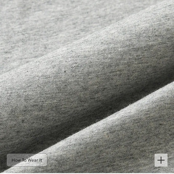 NWT J Crew Men’s Slim Broken In T-Shirt in Heather Grey Size Small - Picture 2 of 5